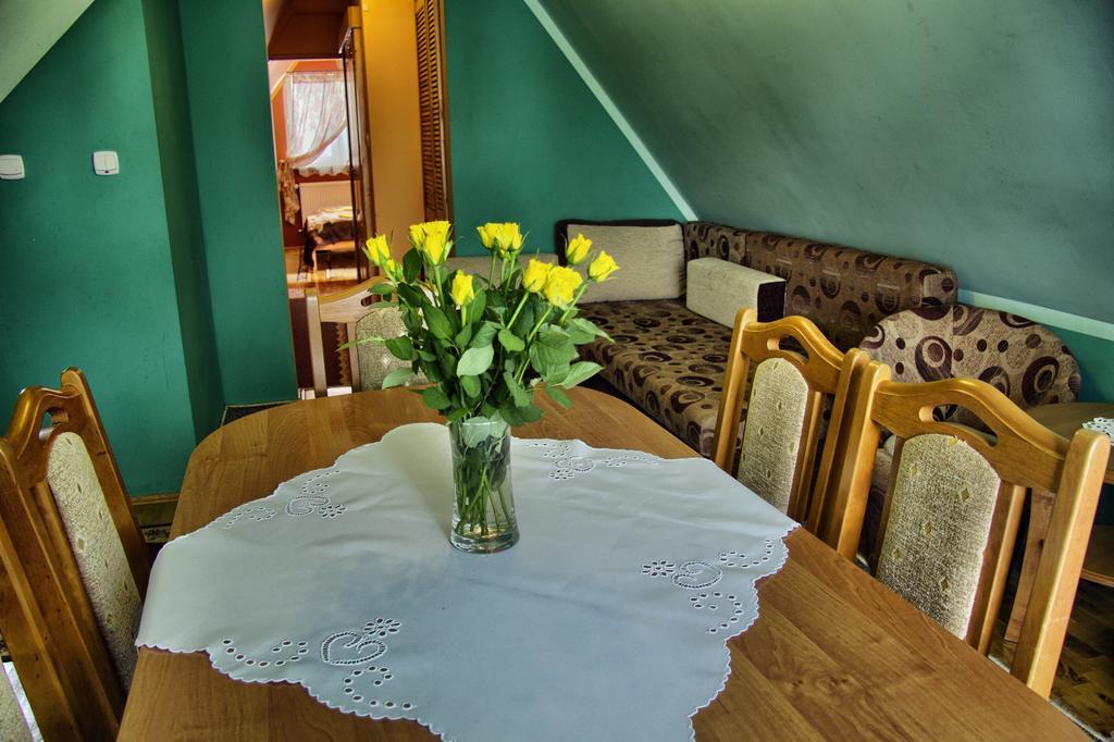 Willa Marta M Bed & Breakfast Zakopane Bilik gambar